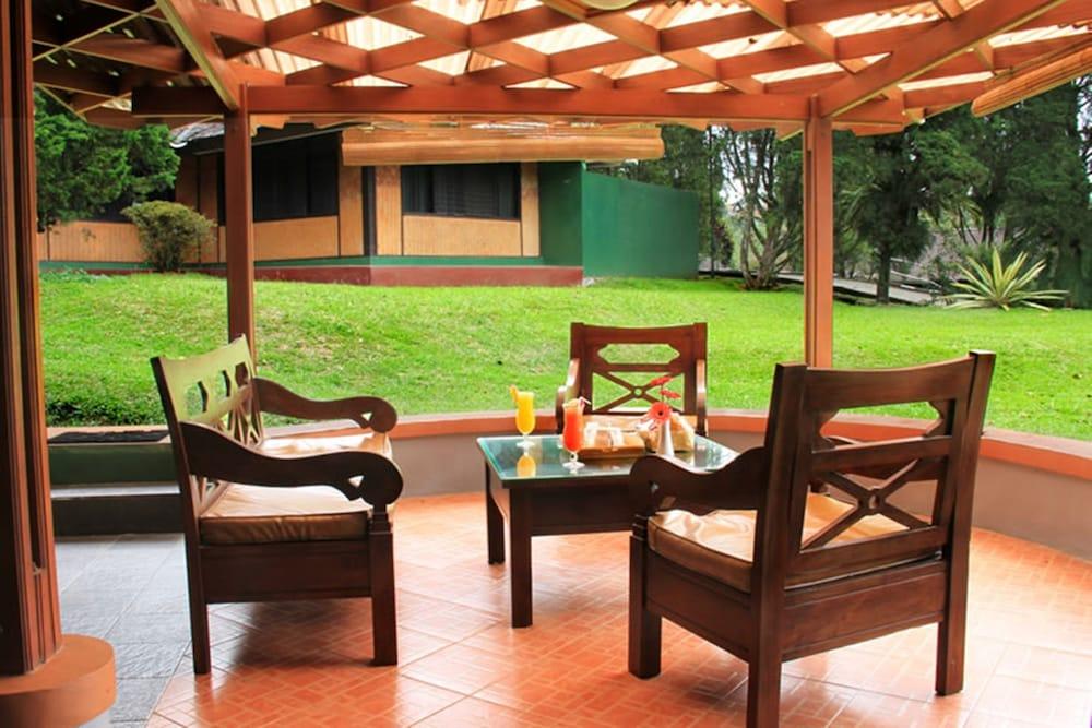 סיאטר Sari Ater Hotel & Resort מראה חיצוני תמונה
